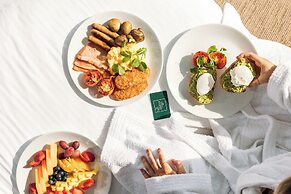 Holiday Inn Sydney Potts Point by IHG