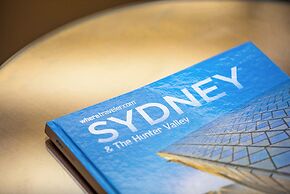 Holiday Inn Sydney Potts Point by IHG