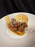 Holiday Inn Montreal Longueuil by IHG