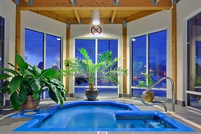 Holiday Inn Montreal Longueuil by IHG