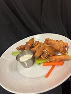 Holiday Inn Montreal Longueuil by IHG