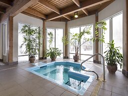 Holiday Inn Montreal Longueuil by IHG