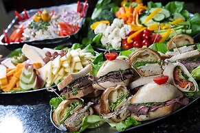 Holiday Inn Montreal Longueuil by IHG