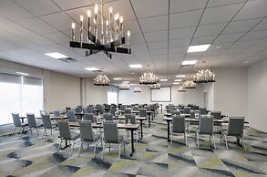 Holiday Inn Montreal Longueuil by IHG