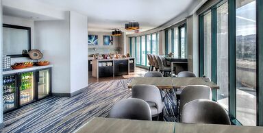 Hyatt Regency San Francisco Airport