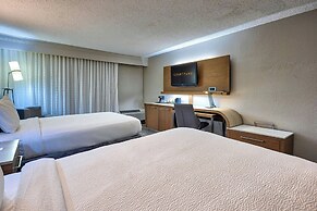 Courtyard by Marriott Hampton
