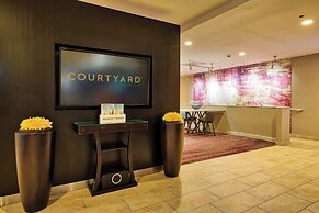 Courtyard by Marriott Hampton