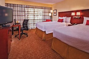 Courtyard by Marriott Hampton