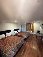 Colony Inn