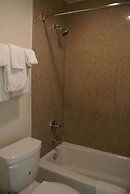 Colony Inn