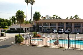 Colony Inn