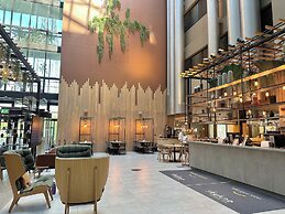 Skyline Airport Hotel