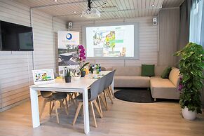 Skyline Airport Hotel