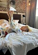 Skyline Airport Hotel