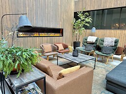 Skyline Airport Hotel