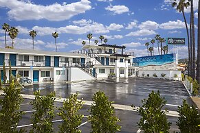 The Shoal La Jolla Beach