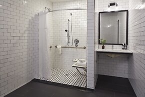 The Shoal La Jolla Beach