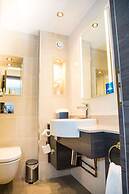 Best Western Plus Moat House Reading