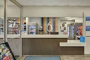 Motel 6 Mesquite, TX – Town East