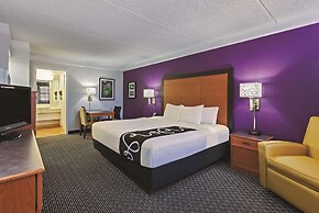 Travelodge by Wyndham Houston Cy-Fair