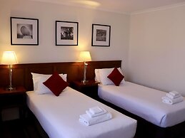 Mercure Canberra