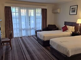 Mercure Canberra
