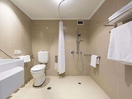 Mercure Canberra