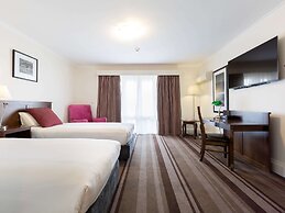 Mercure Canberra