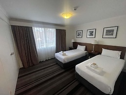 Mercure Canberra