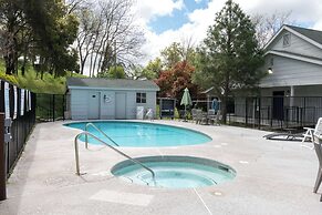 Quality Inn Yosemite Valley Gateway