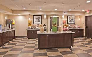Hampton Inn Columbus-South