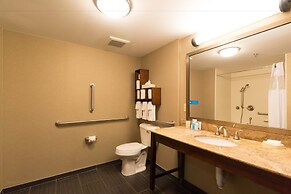 Hampton Inn Columbus-South