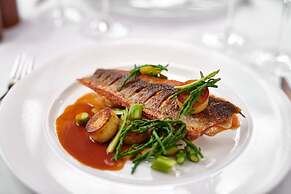 Burnham Beeches Hotel