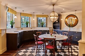 Burnham Beeches Hotel