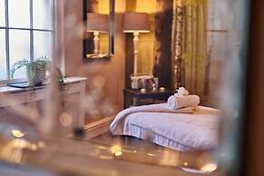 Burnham Beeches Hotel