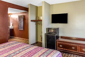 Rodeway Inn & Suites Smyrna