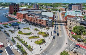 Saint John Harbourfront Hotel