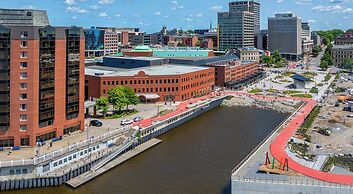 Saint John Harbourfront Hotel