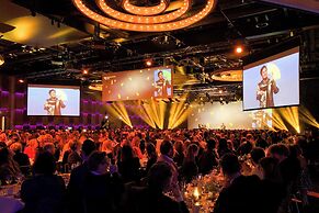 Clarion Hotel The Hub