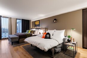 Clarion Hotel The Hub