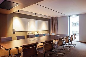 Clarion Hotel The Hub