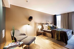 Clarion Hotel The Hub