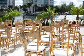 GALLERYone- A DoubleTree Suites by Hilton Hotel