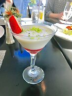 GALLERYone- A DoubleTree Suites by Hilton Hotel