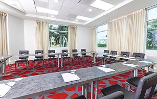 GALLERYone- A DoubleTree Suites by Hilton Hotel