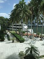 GALLERYone- A DoubleTree Suites by Hilton Hotel