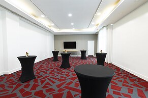 GALLERYone- A DoubleTree Suites by Hilton Hotel
