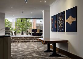 DoubleTree by Hilton Hotel Nashville Downtown