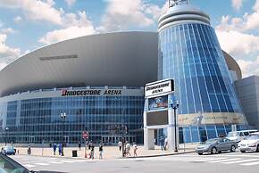 DoubleTree by Hilton Hotel Nashville Downtown