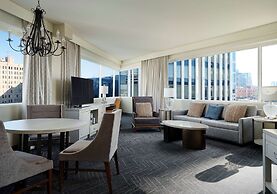 DoubleTree by Hilton Hotel Nashville Downtown